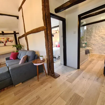 Historic Property With Stunning Views Hennock Exterior foto