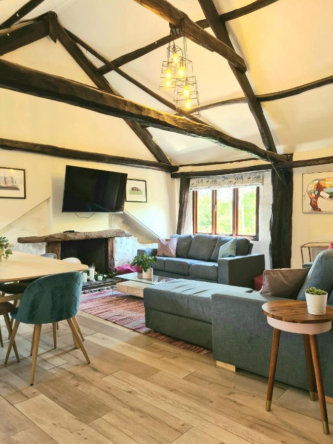 Historic With Stunning Views Holiday home *